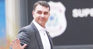 Classificação foi rejeitada no Senado sem resistência de Flávio