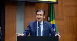 Deputado Thiago Silva cobra celeridade na conclusão de obras escolares em Rondonópolis