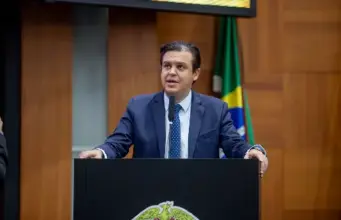 Deputado Thiago Silva cobra celeridade na conclusão de obras escolares em Rondonópolis