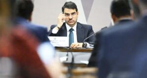 Jorge Messias é rejeitado ao STF em derrota inédita a Lula