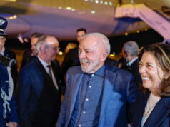 Lula desembarca em Barcelona e inicia tour pela Europa