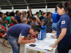 Prefeitura de Várzea Grande entrega títulos definitivos a famílias do Jardim Manaíra – Prefeitura de Várzea Grande entrega títulos definitivos a famílias do Jardim Manaíra
