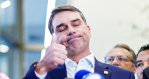 Centrão e aliados veem Flávio ‘sem rumo’ e temem que ele ‘derreta’