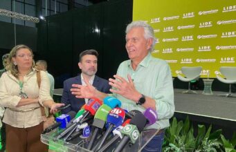 Em Cuiabá, ex-governador Caiado defende união da centro-direita