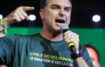 Sem prova, Flávio insiste e afirma que Pix é do Bolsonaro