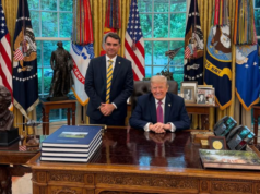 Flávio Bolsonaro visita Casa Branca e diz que pediu a Trump para classificar PCC e CV como terroristas – CartaCapital
