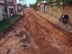 Viação e Obras intensifica patrolamento no Jardim Manaíra dentro do programa Acelera Mais Várzea Grande – Viação e Obras intensifica patrolamento no Jardim Manaíra dentro do programa Acelera Mais Várzea Grande