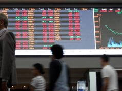o que fez Ibovespa destoar de NY e cair 0,1%