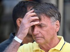 Bolsonaro chega a fim do prazo mais isolado e com dúvida sobre Moraes