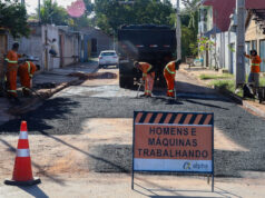 Prefeitura de Várzea Grande intensifica operação tapa-buracos no Cristo Rei e Jardim Paula II nesta terça-feira (30) – Prefeitura de Várzea Grande intensifica operação tapa-buracos no Cristo Rei e Jardim Paula II nesta terça-feira (30)