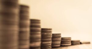 Vale a pena reinvestir dividendos? Veja efeito com Petrobras, Vale, BB e Taesa
