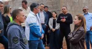 Prefeita Flávia Moretti anuncia melhorias de infraestrutura no bairro Santa Cecília após ouvir moradores – Prefeita Flávia Moretti anuncia melhorias de infraestrutura no bairro Santa Cecília após ouvir moradores