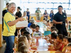 Crianças da rede municipal são contempladas com Dia da Pizza na merenda escolar