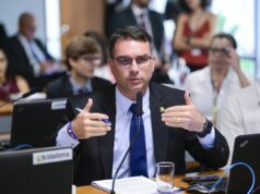 A 4 dias de convenção, Flávio Bolsonaro não tem vice nem partidos na chapa – CartaCapital