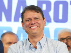 Tarcísio abre 16 pontos de vantagem sobre Haddad em SP, diz Datafolha