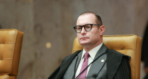 Zanin autoriza PF a investigar ministro do STJ por venda de sentenças