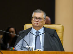Dino manda Congresso explicar “responsabilidade” sobre emendas