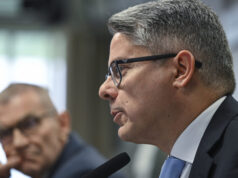PGR envia à Procuradoria Eleitoral representação de Gilmar contra Vieira
