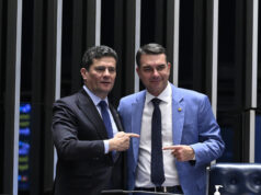 “Flávio é o único que tem condições de derrotar o Lula”, diz Moro
