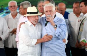 Na Bahia, Lula enfileira ministros ao lado de Wagner e exalta trajetória do aliado – CartaCapital