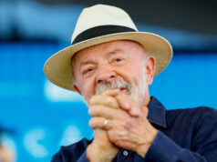 “O governo brasileiro não vacilará” na defesa da soberania, diz Lula