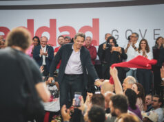 Haddad continua bem distante de Tarcísio, aponta Quaest