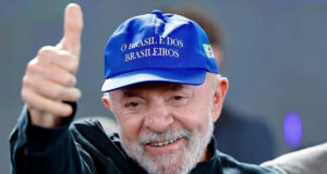 Lula enfileira inaugurações no limite do prazo eleitoral e promove aliados