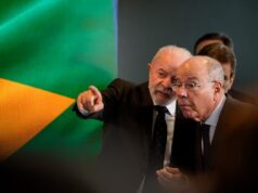 Brasil reage ao tarifaço e diz aos EUA que sobretaxa prejudica norte-americanos – CartaCapital
