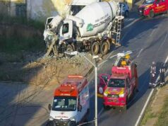 Caminhão betoneira atinge poste e Avenida Ulisses Pompeu de Campos é interditada em Várzea Grande – Caminhão betoneira atinge poste e Avenida Ulisses Pompeu de Campos é interditada em Várzea Grande