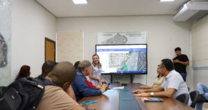 Prefeita determina força-tarefa para levar infraestrutura ao Residencial Neli Curvo após 14 anos de espera – Prefeita determina força-tarefa para levar infraestrutura ao Residencial Neli Curvo após 14 anos de espera