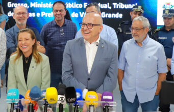 “Não há nada mais prioritário do que levar água para a casa das pessoas”, diz Pivetta ao firmar Aliança pela Água em Várzea Grande – “Não há nada mais prioritário do que levar água para a casa das pessoas”, diz Pivetta ao firmar Aliança pela Água em Várzea Grande