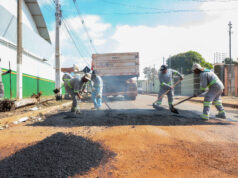 Prefeitura intensifica operação tapa-buracos e patrolamento em bairros de Várzea Grande nesta quinta-feira (09) – Prefeitura intensifica operação tapa-buracos e patrolamento em bairros de Várzea Grande nesta quinta-feira (09)