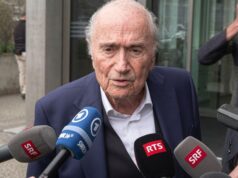 Ex-presidente da Fifa condena interferência de Trump sobre cartão