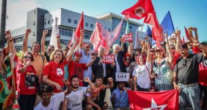 Quem ficou preso melhor, Lula ou Bolsonaro?