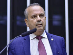 Marinho nega acordo entre Flávio e Republicanos por vaga no STF