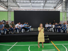 “Nenhum gestor teve a coragem de resolver o problema de água de Várzea Grande”, afirma Flávia Moretti na abertura de audiência pública” – “Nenhum gestor teve a coragem de resolver o problema de água de Várzea Grande”, afirma Flávia Moretti na abertura de audiência pública”