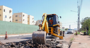 Prefeitura de Várzea Grande executa manutenção viária em nove pontos do município nesta quarta-feira (12.08) – Prefeitura de Várzea Grande executa manutenção viária em nove pontos do município nesta quarta-feira (12.08)