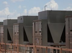 Setor de data centers de IA sofre com atrasos e temor de dificuldades financeiras