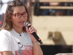 Janja homenageia Marisa Letícia em 1º ato de campanha de Lula