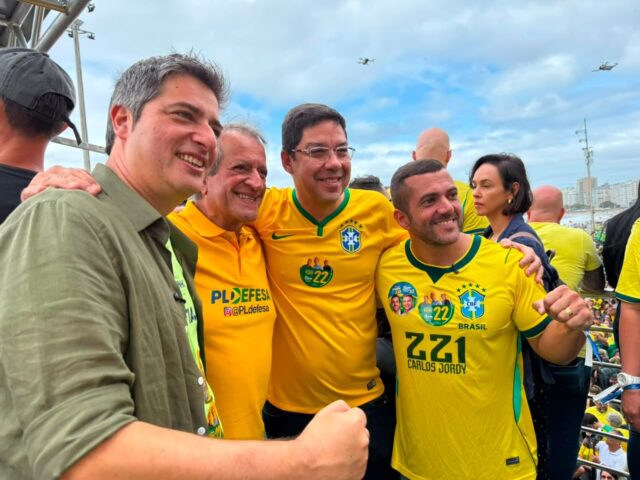 Carlos-Portinho-Valdemar-Costa-Neto-Altineu-Cortes-e-Carlos-Jordy.jpg