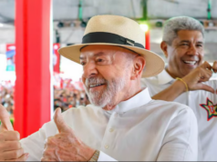 Novo vai ao TSE contra Lula após pedidos de voto em convenção do PT