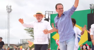 Ao lado de Paes, Lula promete combater crime no Rio ‘sem pirotecnia’