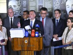 Governo libera R$ 884 mi em emendas de parlamentares que livraram Lulinha na CPMI