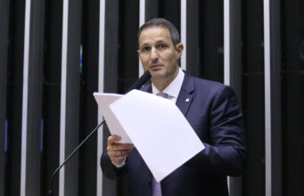 Quaest também mostra disputa para o Senado embolada em SP
