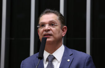 É bom o eleitor observar os partidos neutros na eleição nacional