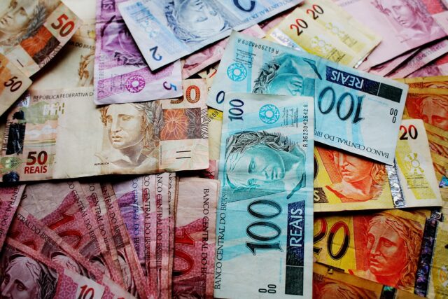 joelfotos-money-1194986_1280-1.jpg