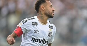 Com brilho de Neymar, Santos vence e afunda Vasco no Z4