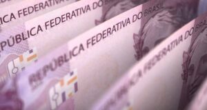 Tesouro deposita R$ 257 bi nesta segunda; vale a pena travar taxa agora?