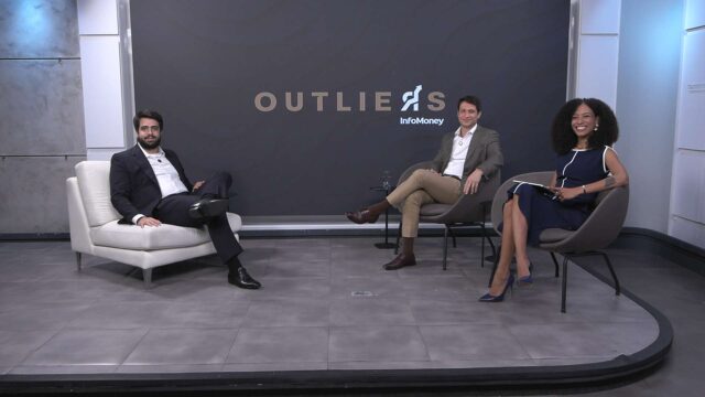 outliers-1808.jpg