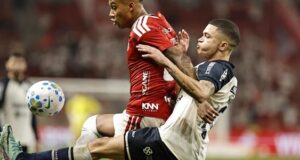 Remo empata com gol de falta no último lance e complica vida do Inter